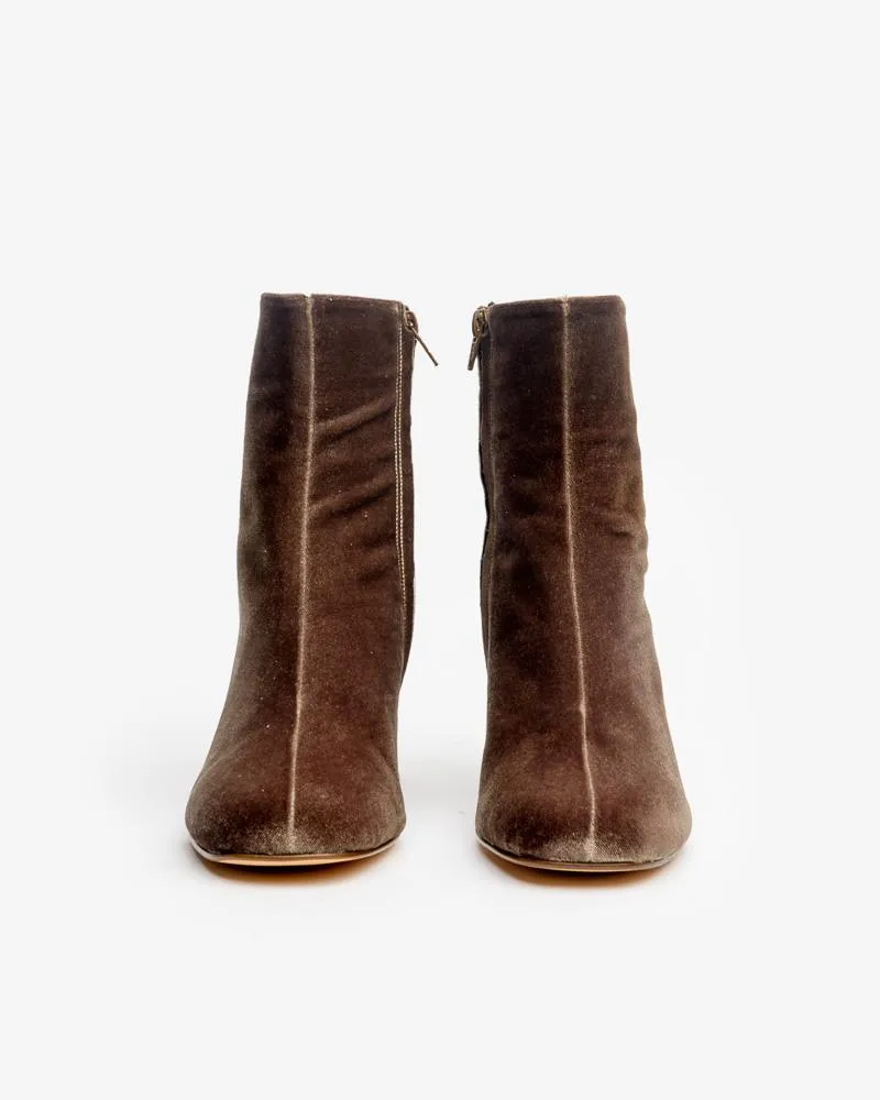 Agnes Boot in Brown Velvet