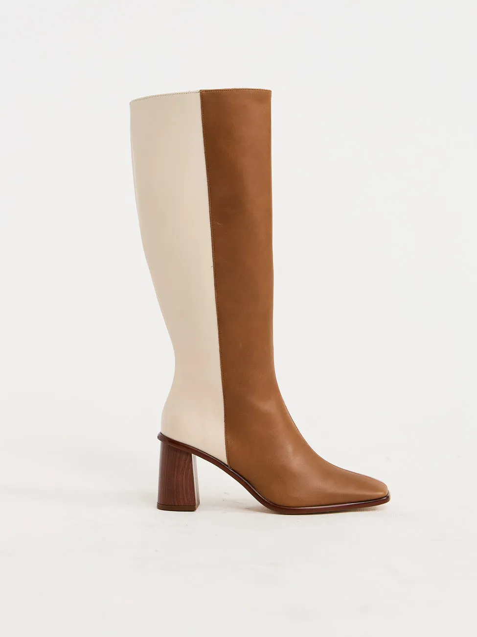 Alohas East Boots in Camel Cream