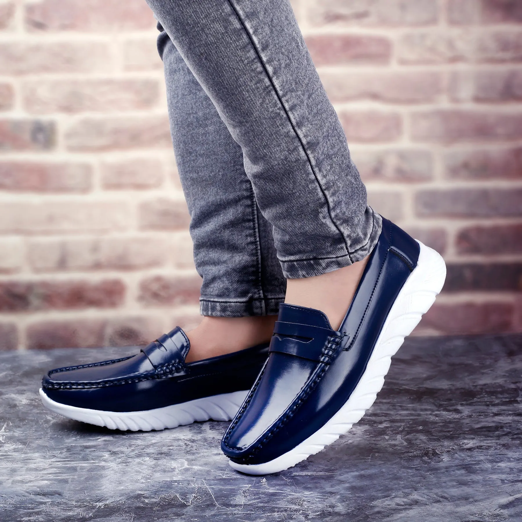 Casual Slip-On Loafers And Outdoor Shoes For Men