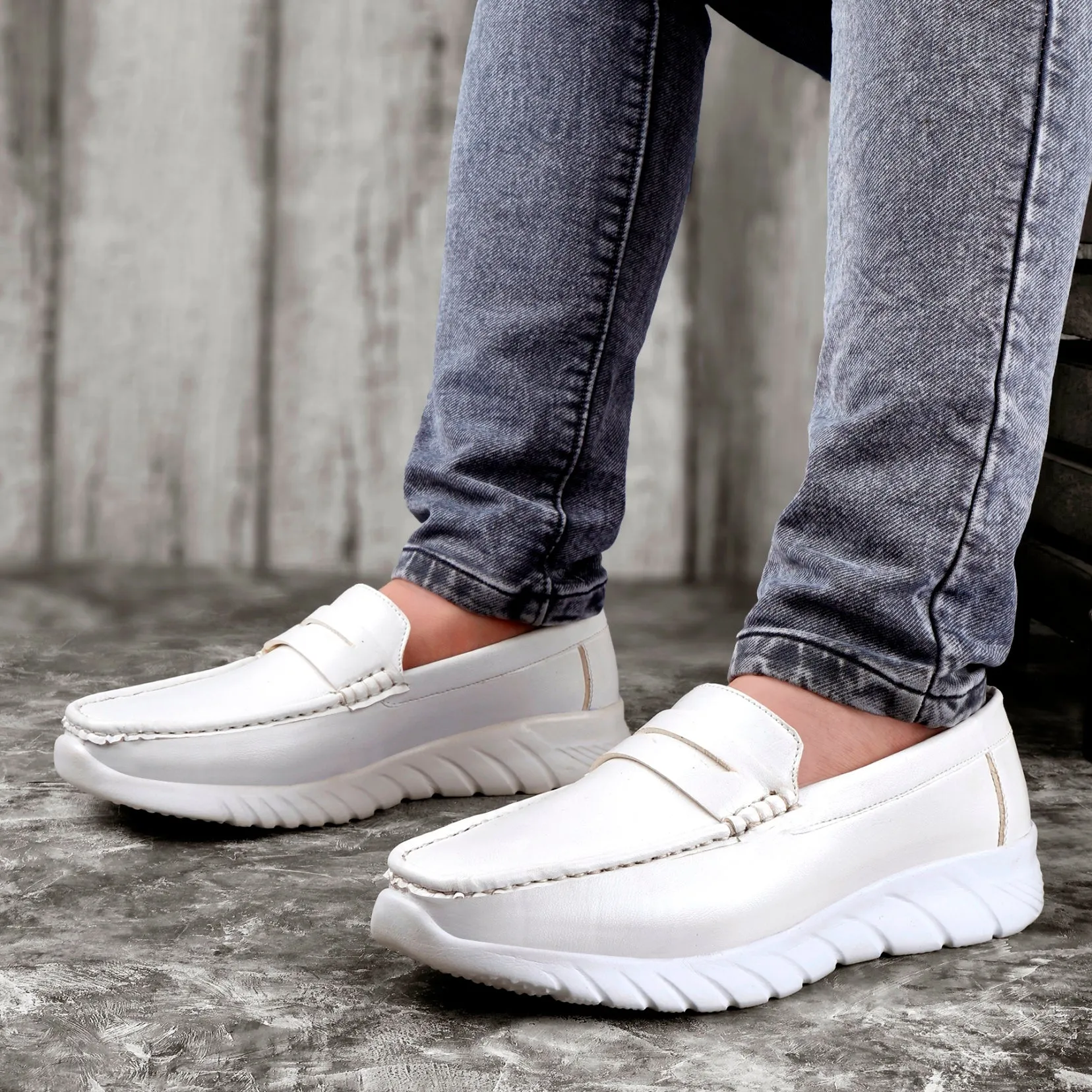 Casual Slip-On Loafers And Outdoor Shoes For Men