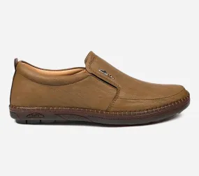 Clarks Medium Brown MB01