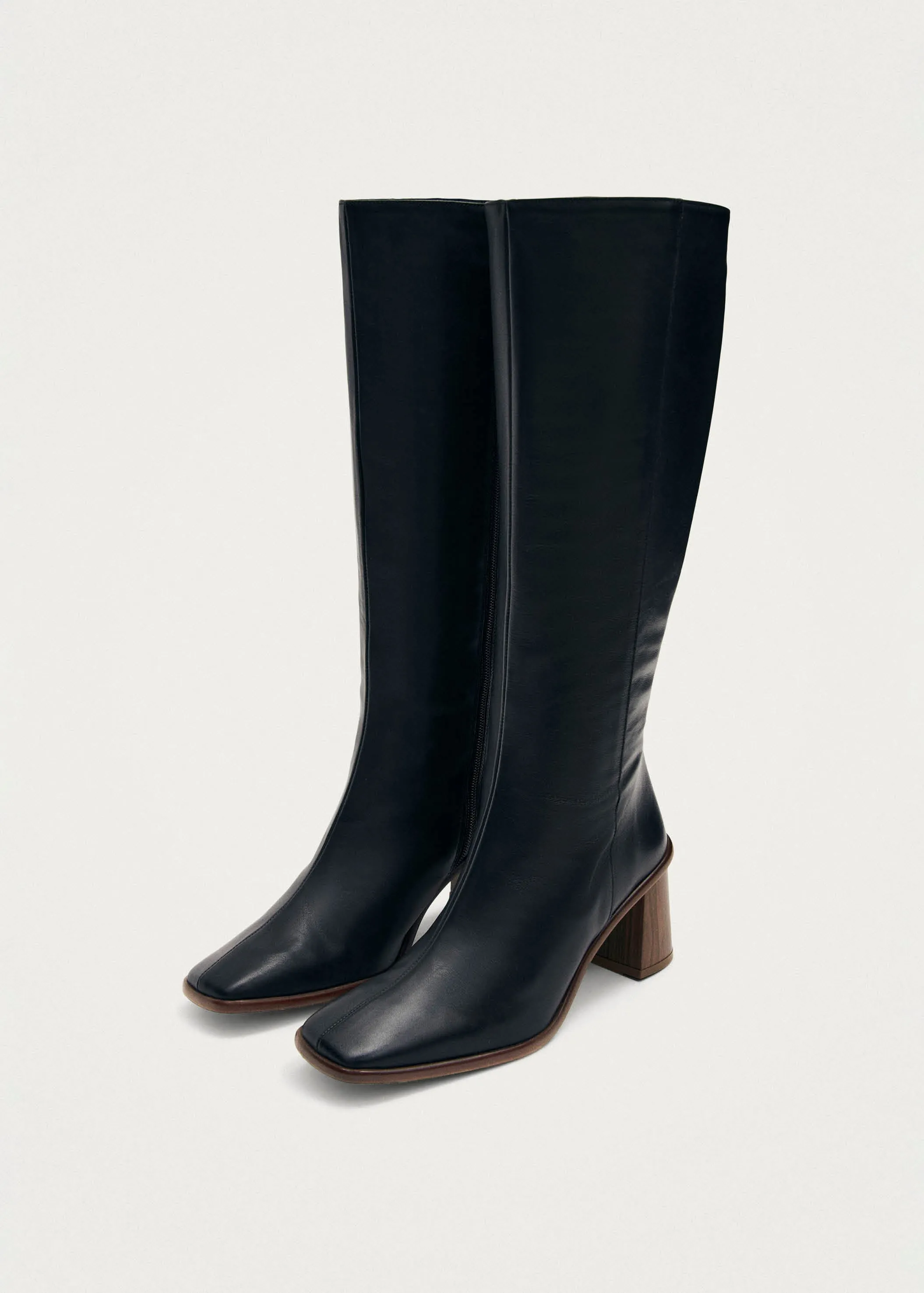 East Black Leather Boots