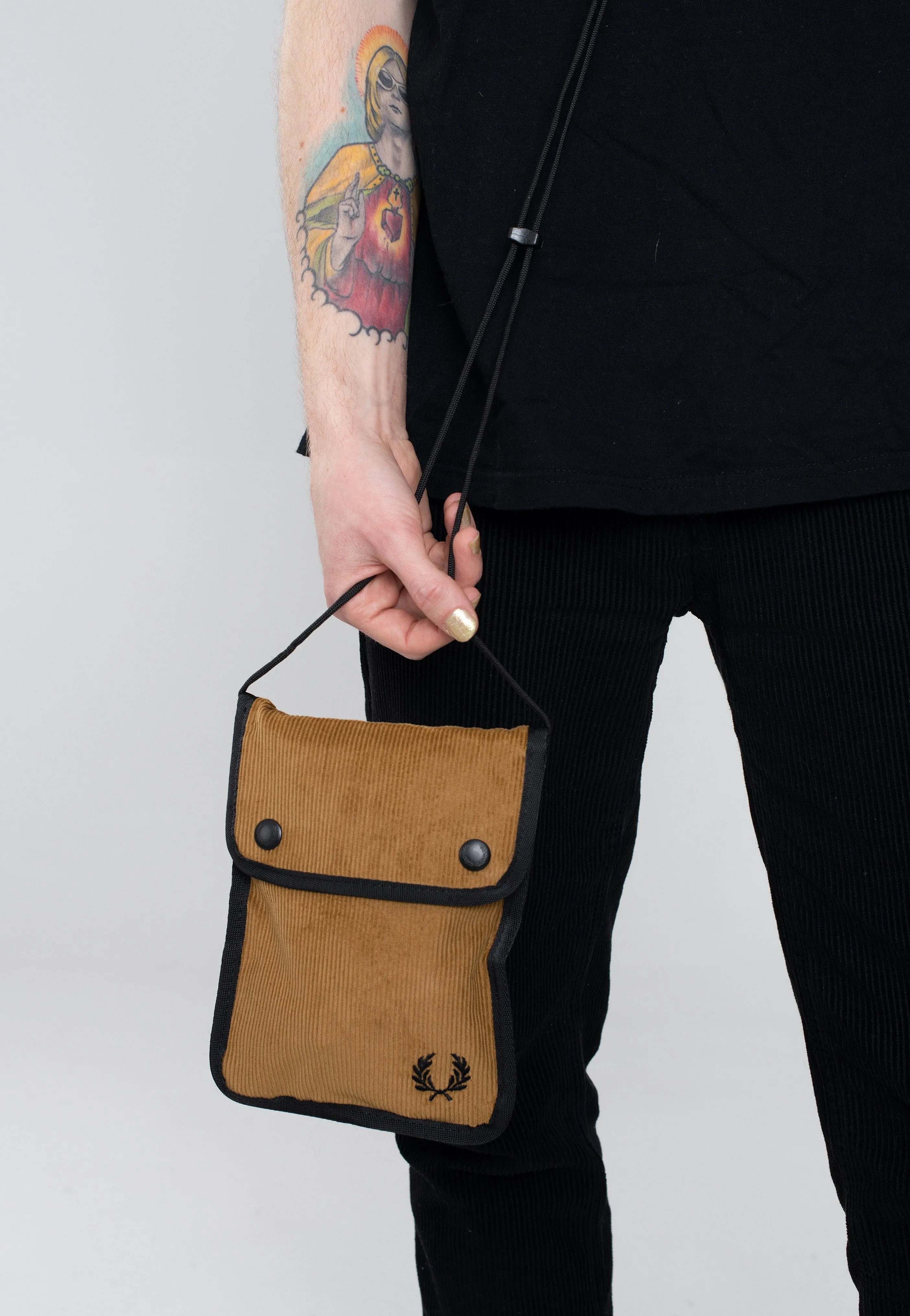 Fred Perry - Branded Cord Caramel - Bag