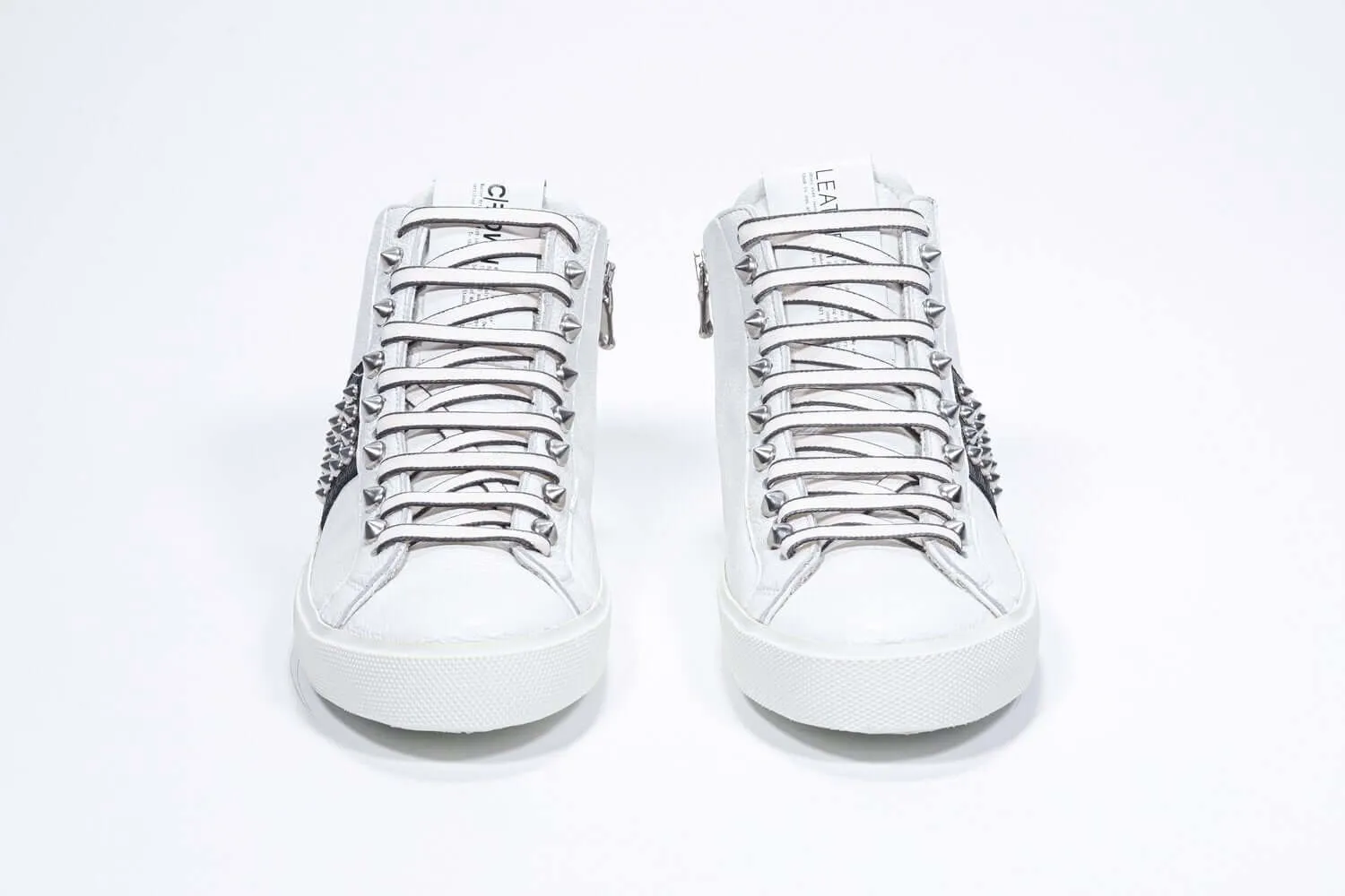 STUDBORN | White & Black - Mid top - Women