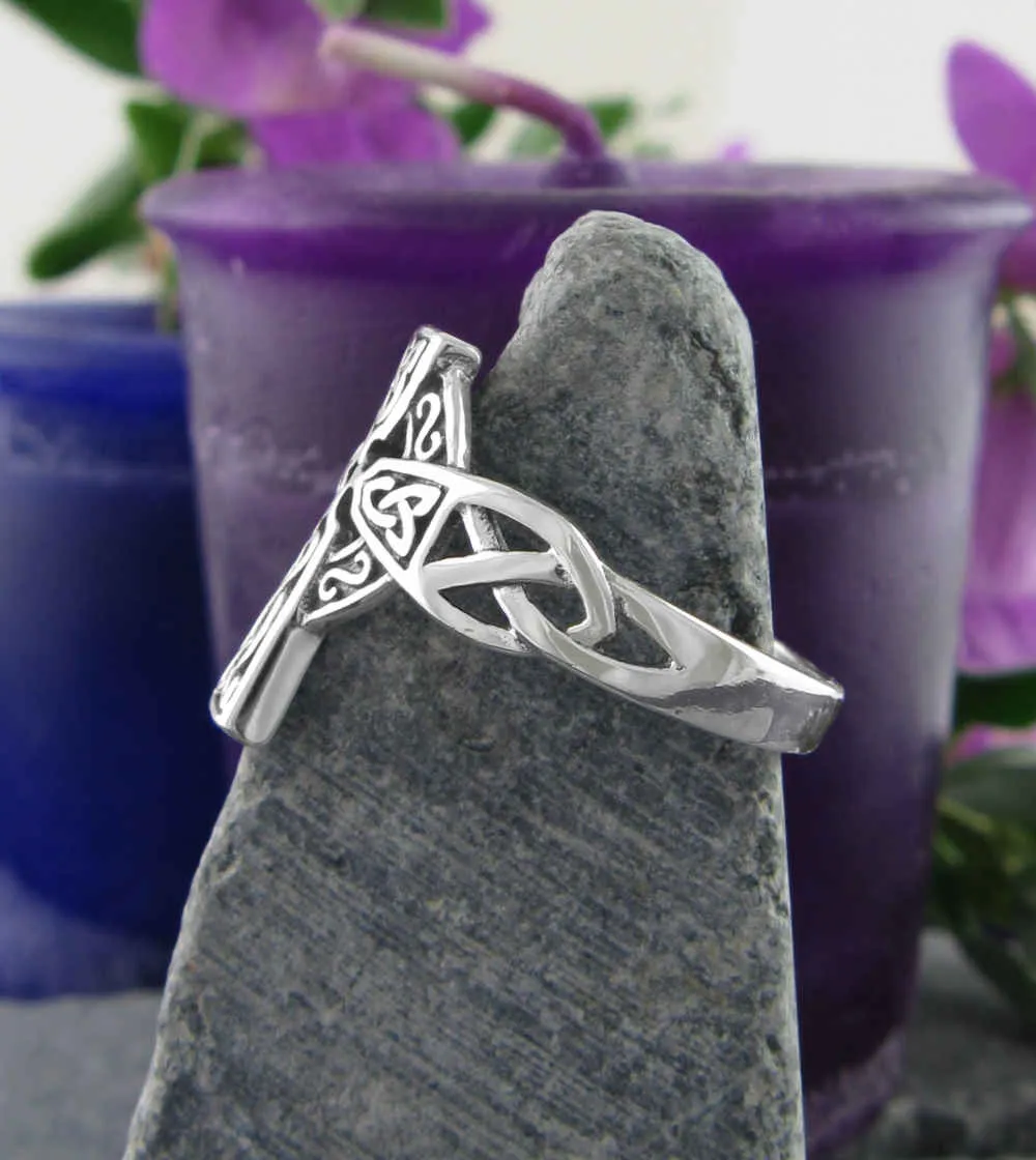 Traditional Celtic Cross With Nimbus Oxidized Ring